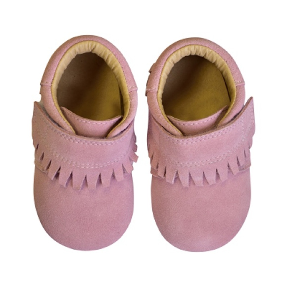NWT MOCCASINZ SHOES PINK